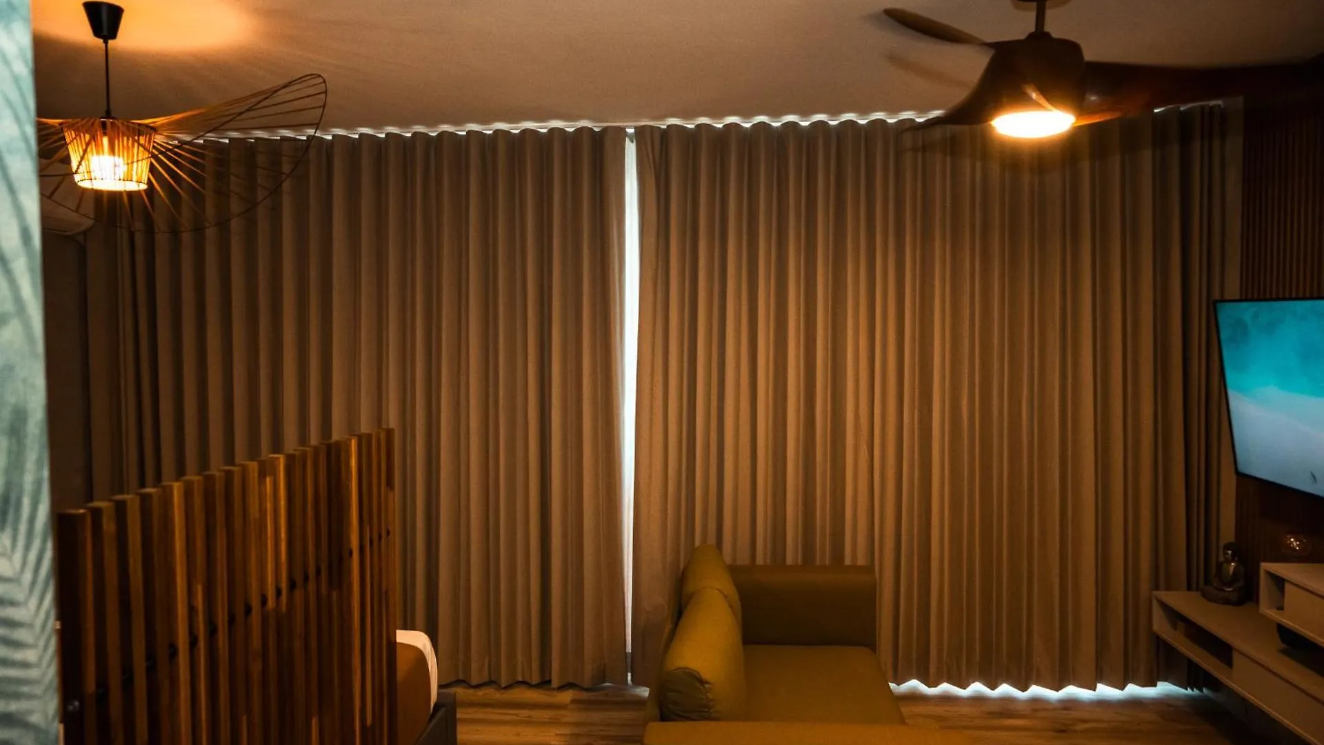 Seaside Escape At Luquillo Beach - Palma Luxe Studio